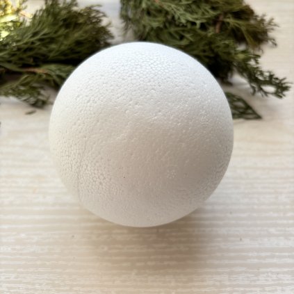 Polystyren koule 10cm