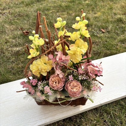 Dekorace v košíku LET 20