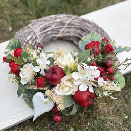 Podzimní věneček s růžemi - kód: POD 1