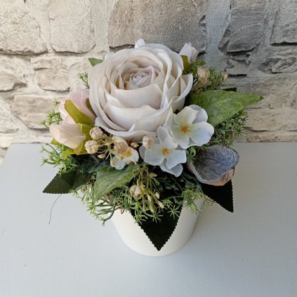 Dekorace s bílou Růží kód: CE 18