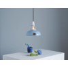 Lampa Coolicon Malá Sky Blue s porcelánovým závěsným setem realizace