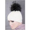 Dámská pletená čepice s kožešinovou bambulí C005