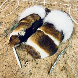 Originální & ručně šité kožešinové rukavice z libereckého kožešnictví Svět kůže Blanky Nývltové #kozesinoverukavice...