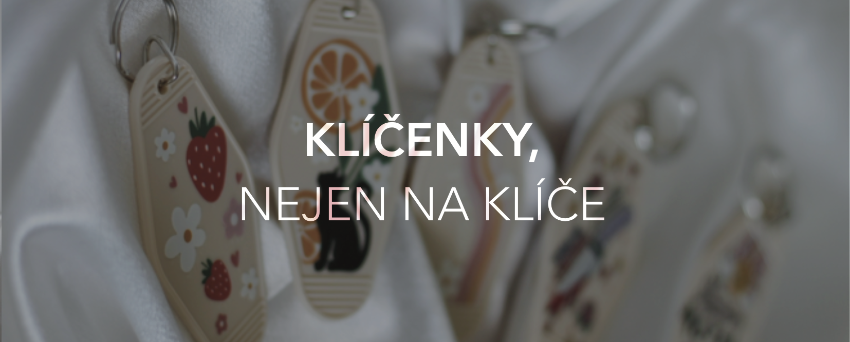 Retro klíčenky s autorským motivem