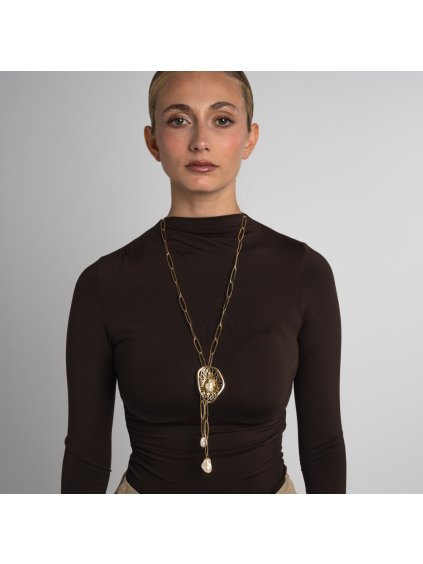 Náhrdelník ve zlaté barvě s perlami Kalliope