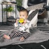 BABY EINSTEIN BABY EINSTEIN Kousátko s chrastítkem Soothing Star bez BPA 0m+