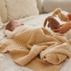 BABYONO BABYONO Deka z merino vlny 75 x 100 cm dark beige 0m+