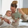 LÄSSIG BABIES LÄSSIG Knitted Musical 2024 Little Universe Cloud milky/powder pink (Varianta Knitted Musical 2023 Little Chums cat)