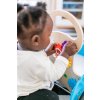 BABY EINSTEIN Hračka dřevěná aktivní vlečka Discovery Buggy HAPE 12m+