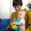 BABY EINSTEIN BABY EINSTEIN Hračka aktivní na C kroužku želva Neptune’s Sensory Sidekick™ 0m+