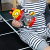 BABY EINSTEIN BABY EINSTEIN Chrastítko s aktivitami Cal’s Sensory Shake-up™3m+