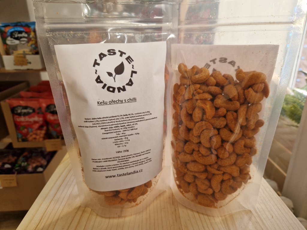 Kešu v chilli 250g