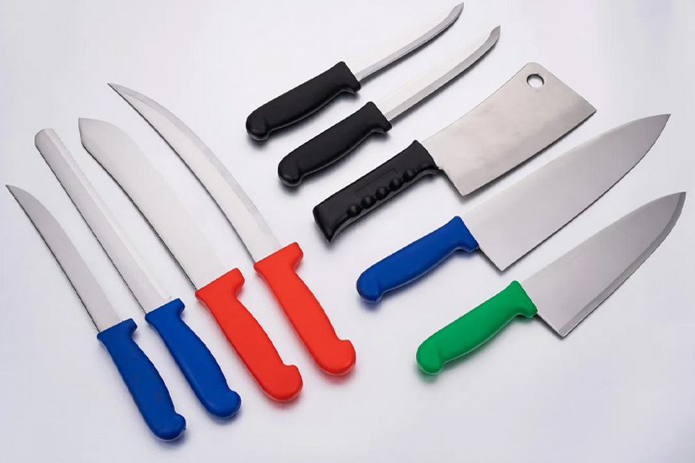 9 Types of Butcher's Knives Used by Professional Butchers