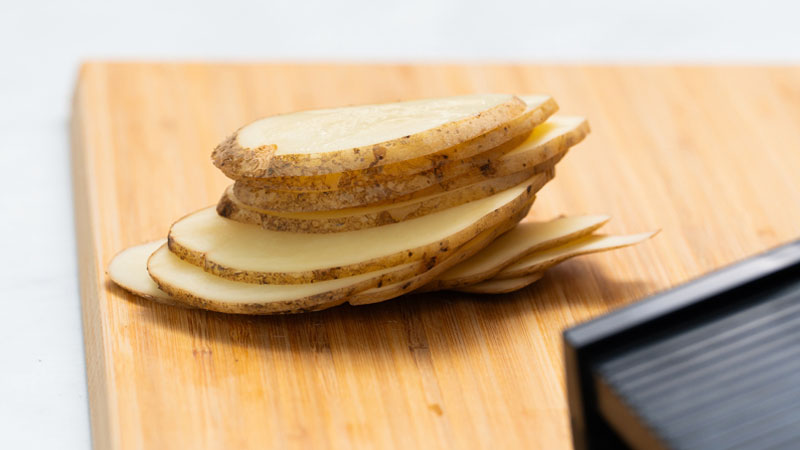 Profi mandol&iacute;na na zeleninu SUNCRAFT Japan AMS-01-T11