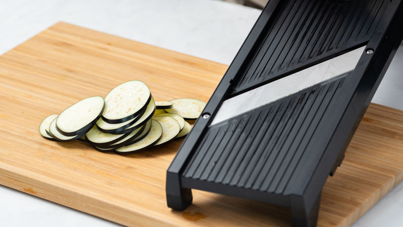 Profi mandol&iacute;na na zeleninu SUNCRAFT Japan AMS-01-T9