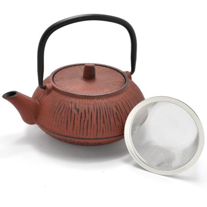 Elegantní litinová konvice KIZU v japonském stylu. Objem 350 ml, s jemným nerezovým sítkem na sypaný čaj.
