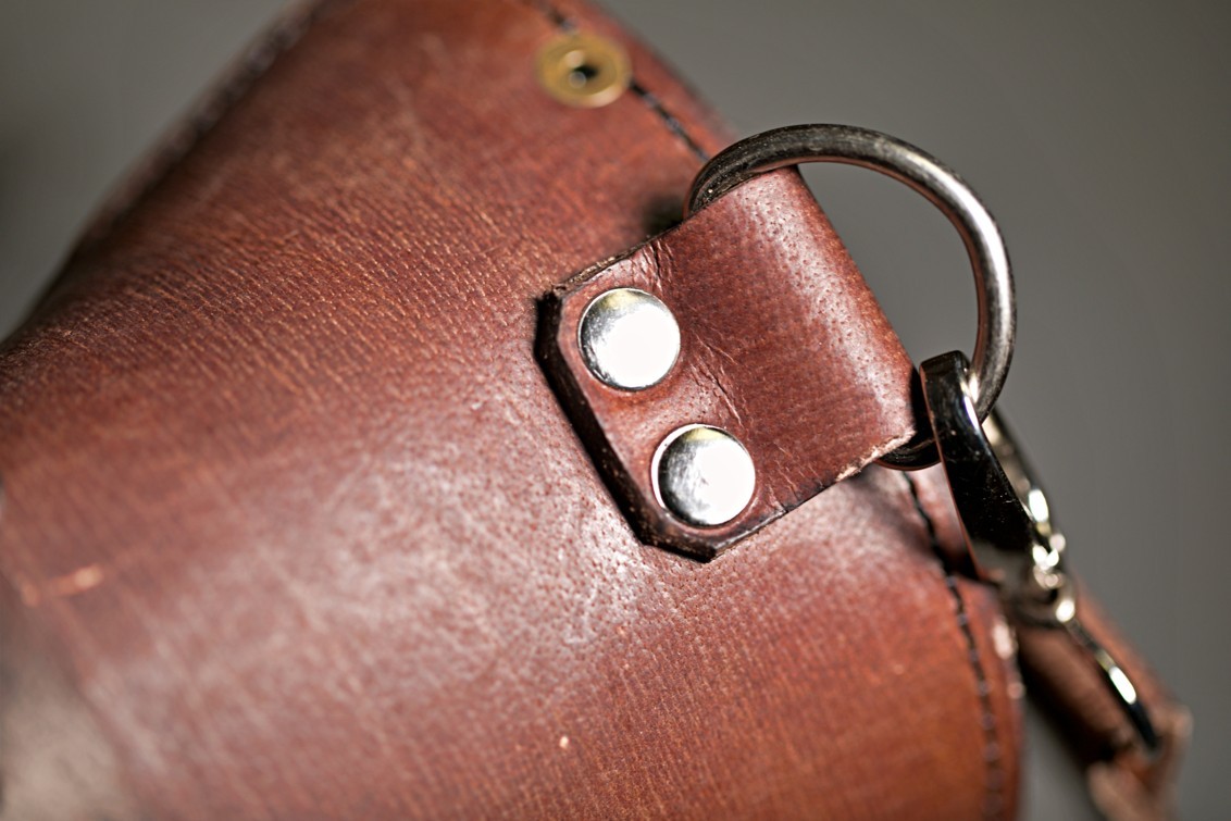 Dellinger BBQ - sada s vidlí v kožené brašně Dellinger BBQ - sada s vidlí v kožené brašně