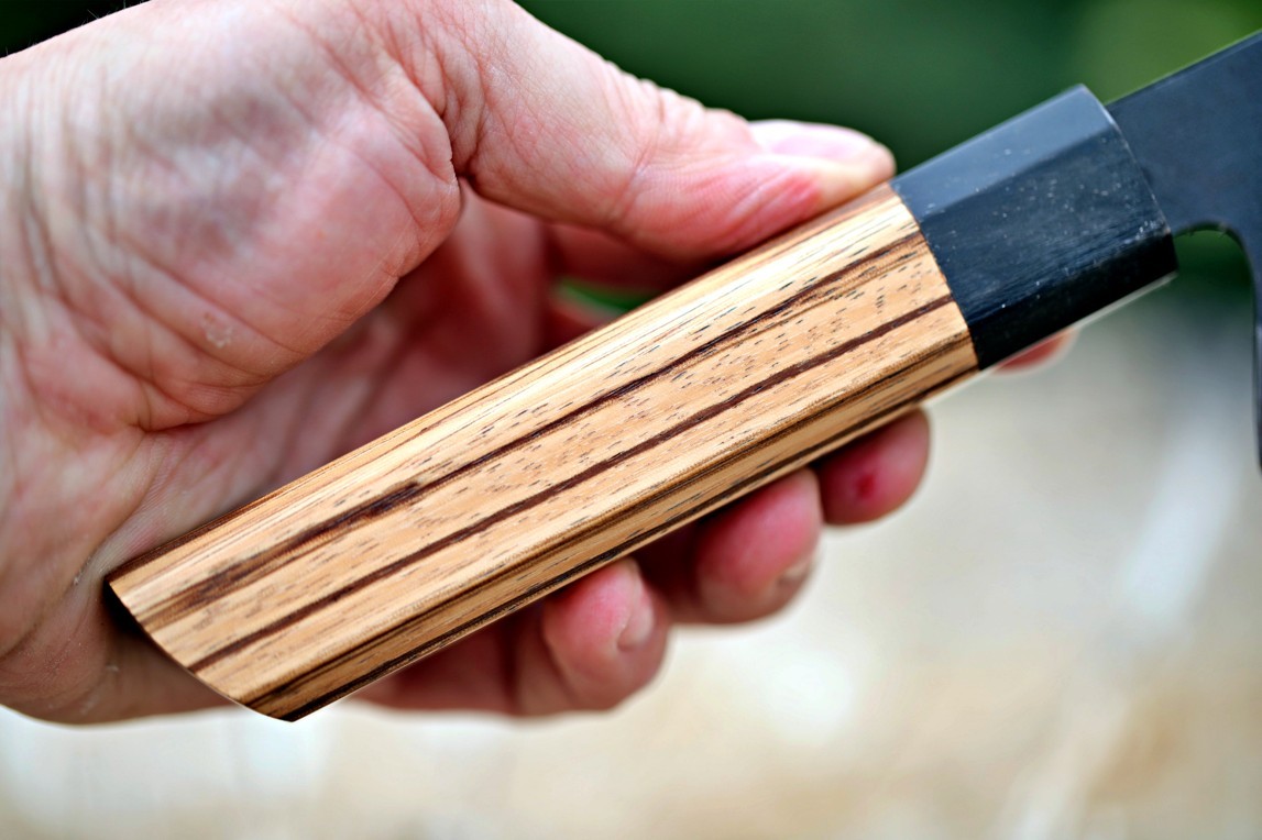 nůž Dellinger "D2" Zebrano