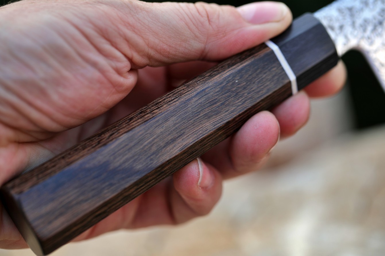 nůž Sashimi 210 mm Suncraft VG-10 Black Damascus