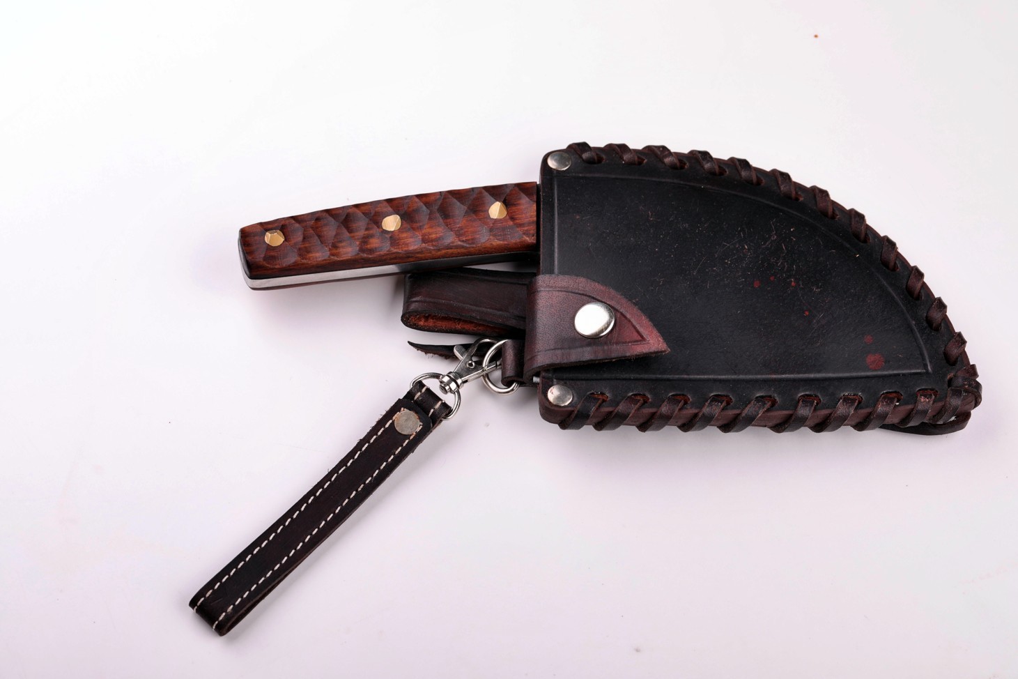 srbský nůž Dellinger D2 Rasp BBQ