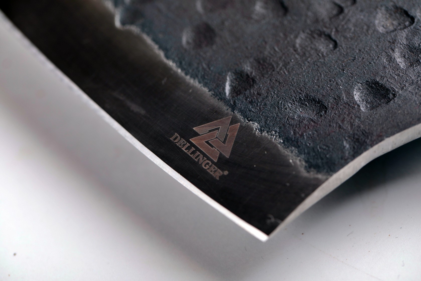 srbský nůž Dellinger D2 ALMA BBQ