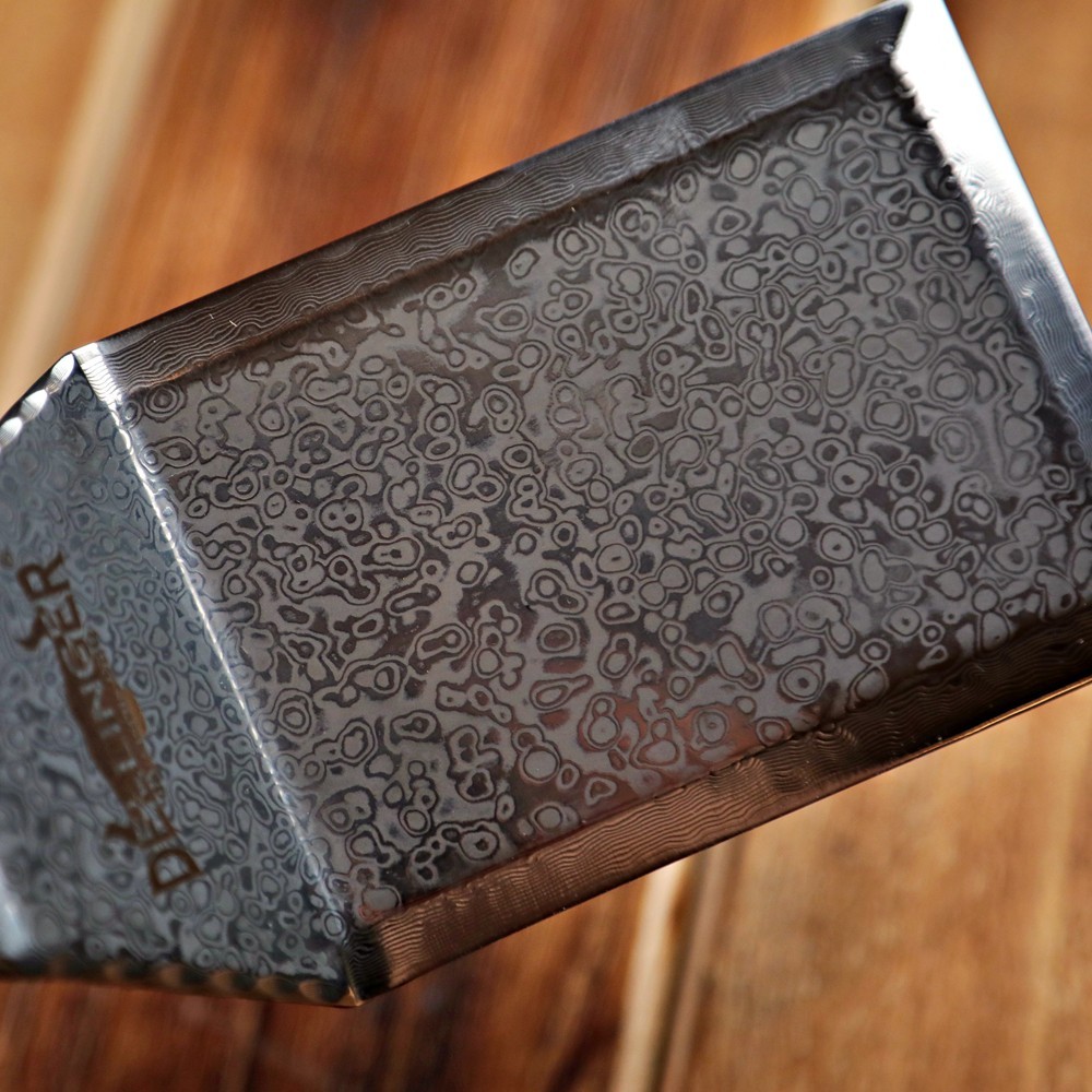 kuchařská BBQ špachtle na obracení a čištění z oceli vg-10