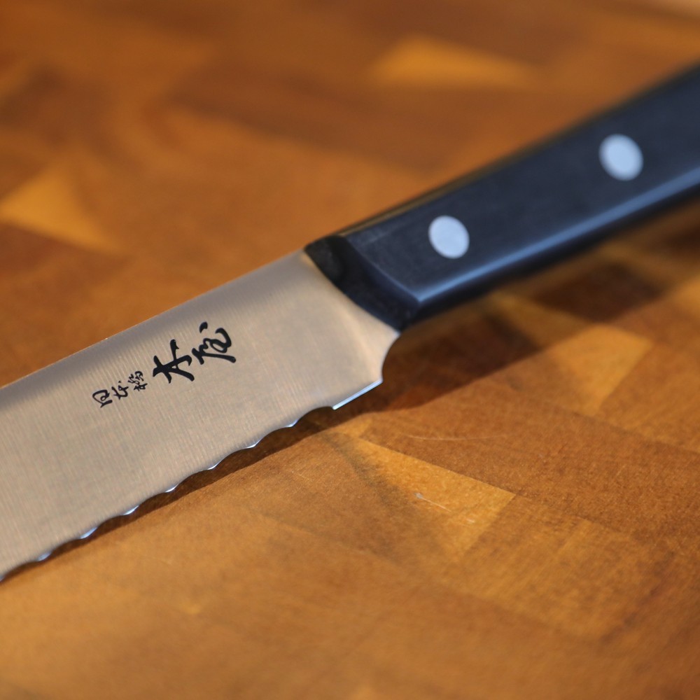 nůž na chléb a pečivo Bread 225mm KIYA Japan