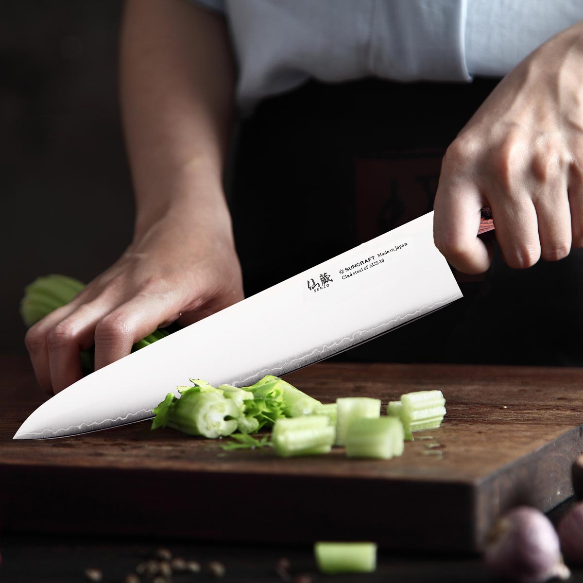 nůž Chef 240 mm - Suncraft - SENZO CLAD