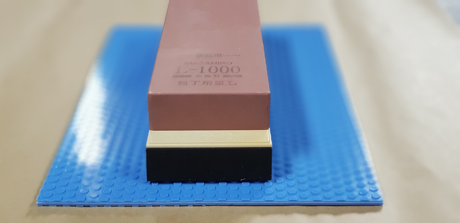 HASEGAWA protiskluzová podložka 300x200 mm