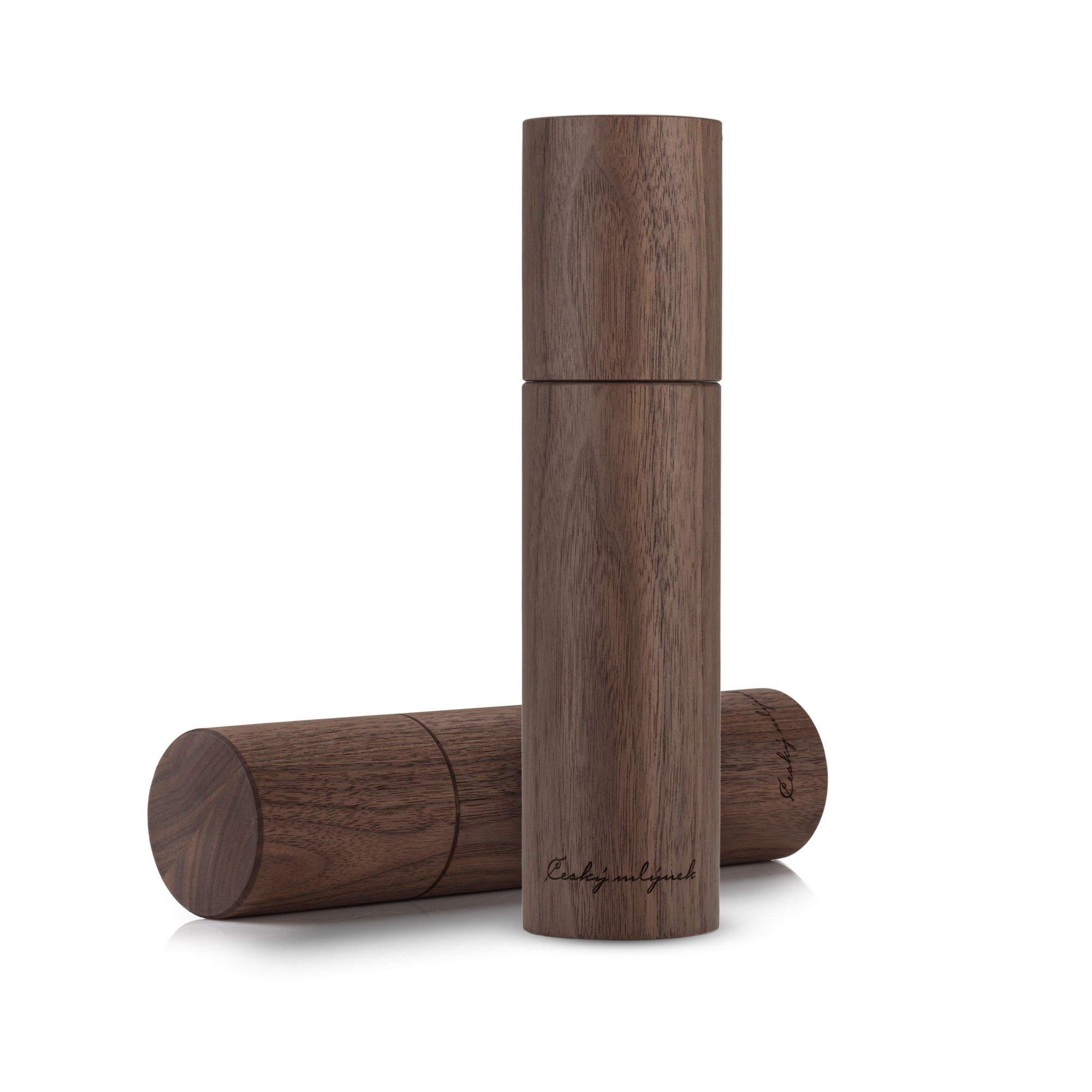 Český mlýnek z ořešáku černého 25cm