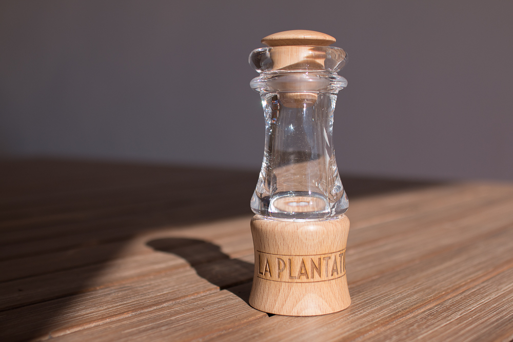 Mlýnek na pepř buk přírodní + bílý Kampotský pepř