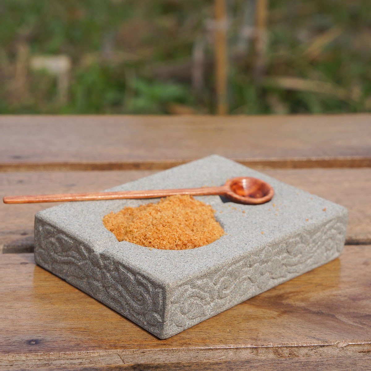 Palmový cukr z Kambodži (Kampong Speu Palm Sugar, PGI) 100% čistý 1kg Palmový cukr z Kambodži (Kampong Speu Palm Sugar, PGI) 100% čistý 1kg