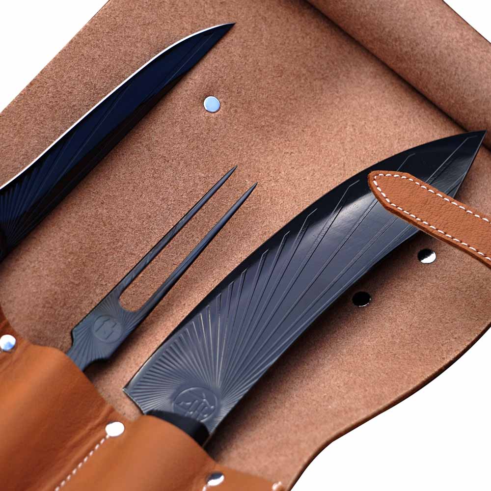 BBQ sada s vidlí Sandvik black Sun v kožené brašně