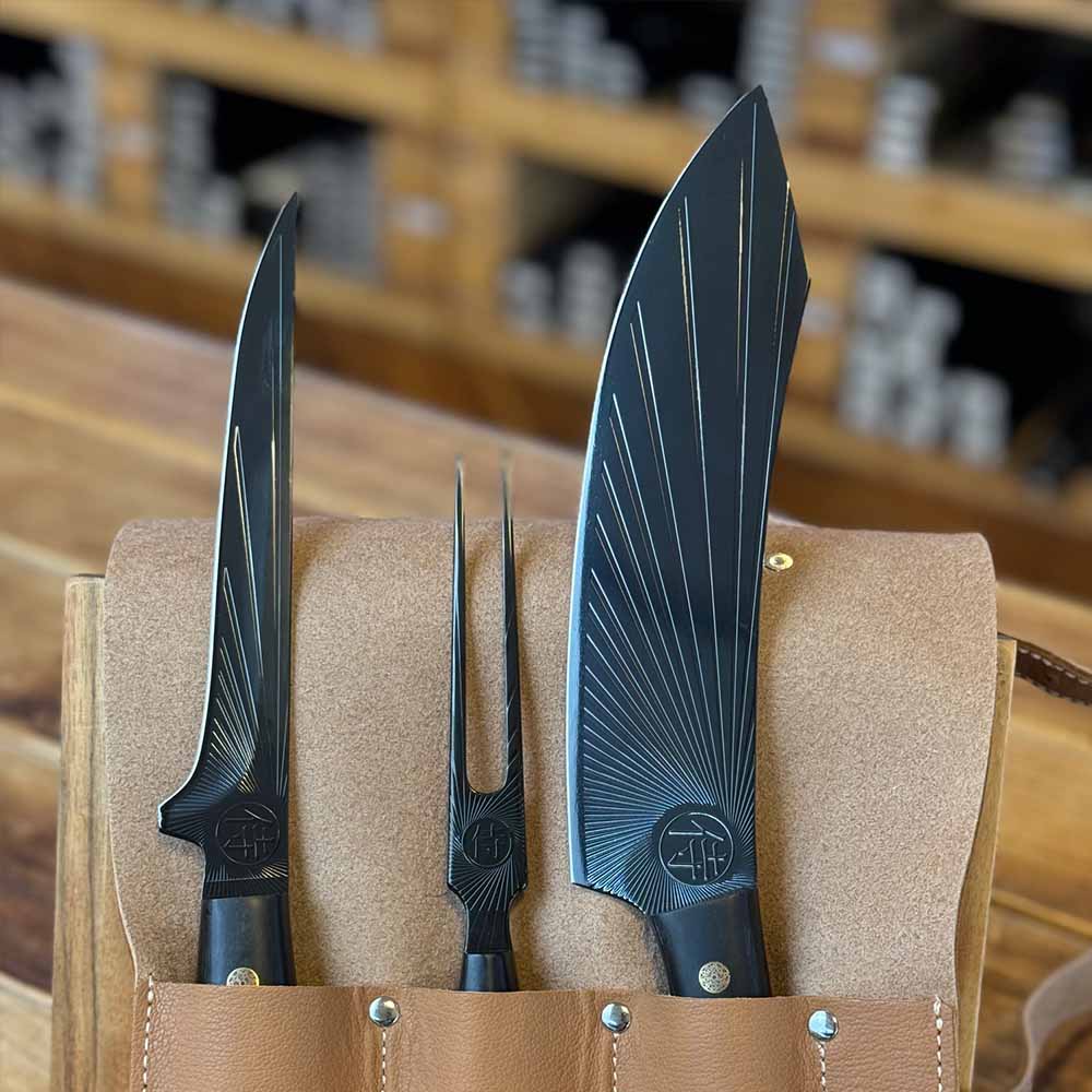 BBQ sada s vidlí Sandvik black Sun v kožené brašně