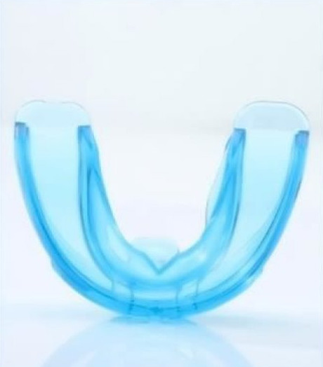 Специален коректор за зъби