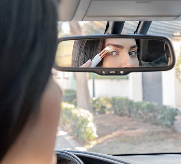 епилатор за вежди