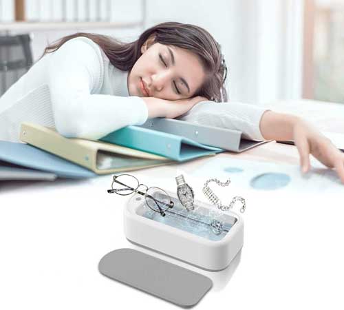 уникални чисти предмети