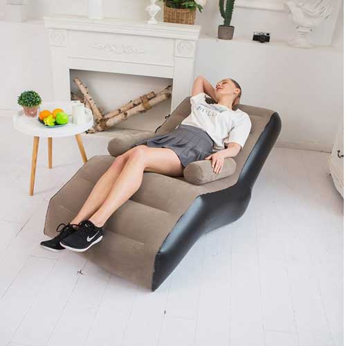 практичен-надуваем-стол