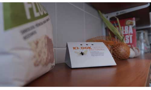 уникален капан за хранителни молци