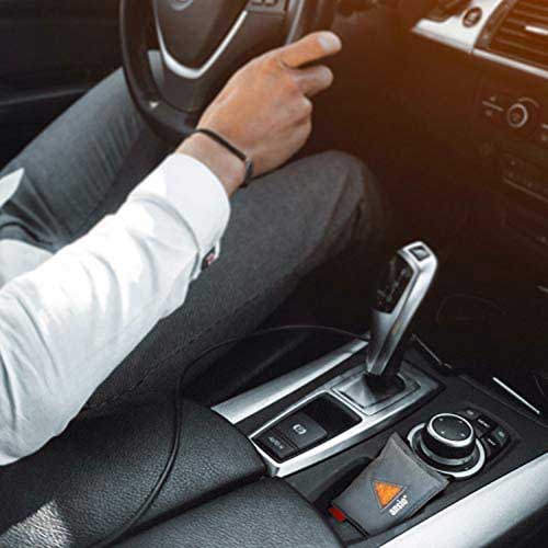 практичен-автомобилен-абсорбатор