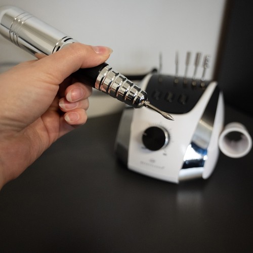 надежден шлифовчик за нокти - маникюр и педикюр