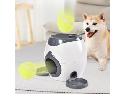 vrhač míčků s dávkovačem krmiva