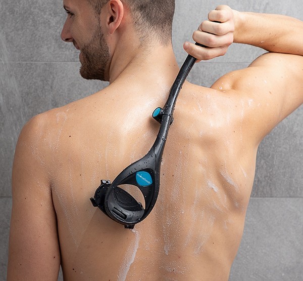 Sklopivi brijač za leđa i tijelo