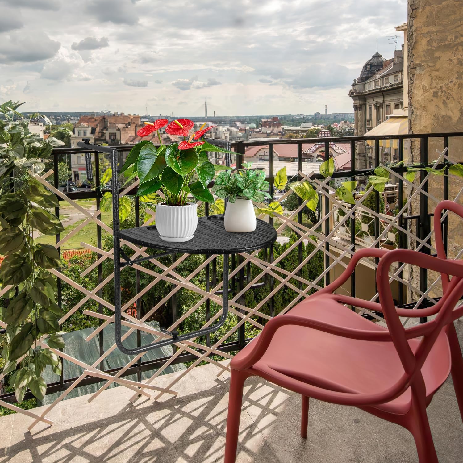 viseći stol za balkon