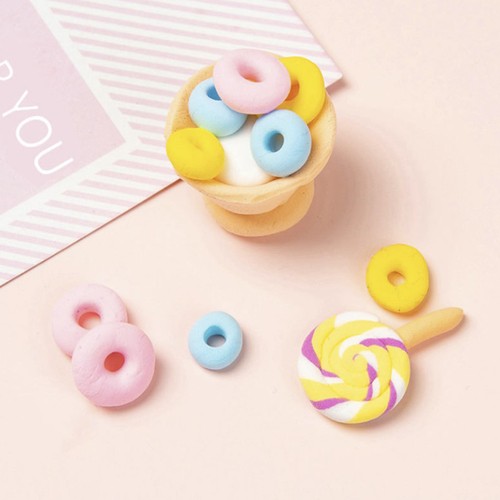 kreativni set od posebnog pjenastog plastelina