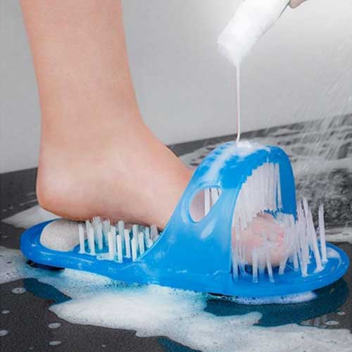 Čišćenje papuča za kupaonicu