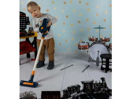 dječji vertikalni ručni usisavač s bogatom dodatnom opremom