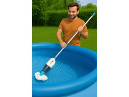 praktični čistač bazena