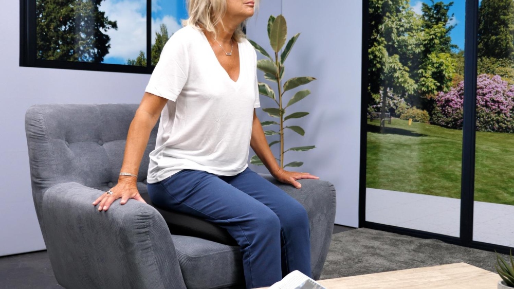 Párna a székből való könnyebb felkeléshez