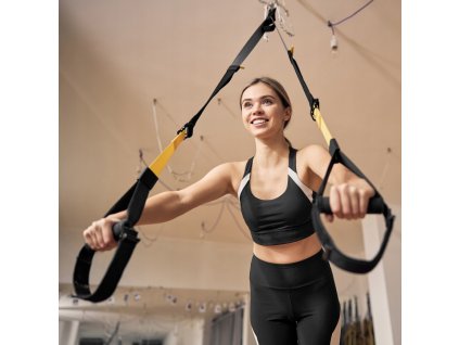 TRX felfüggesztő edzőrendszer